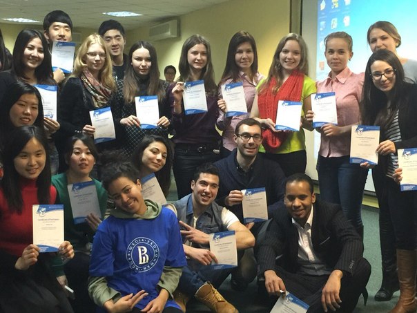 Presentation of educational programs of the Faculty of World Economy and International Affairs for students of the Faculty of Pre-University Training