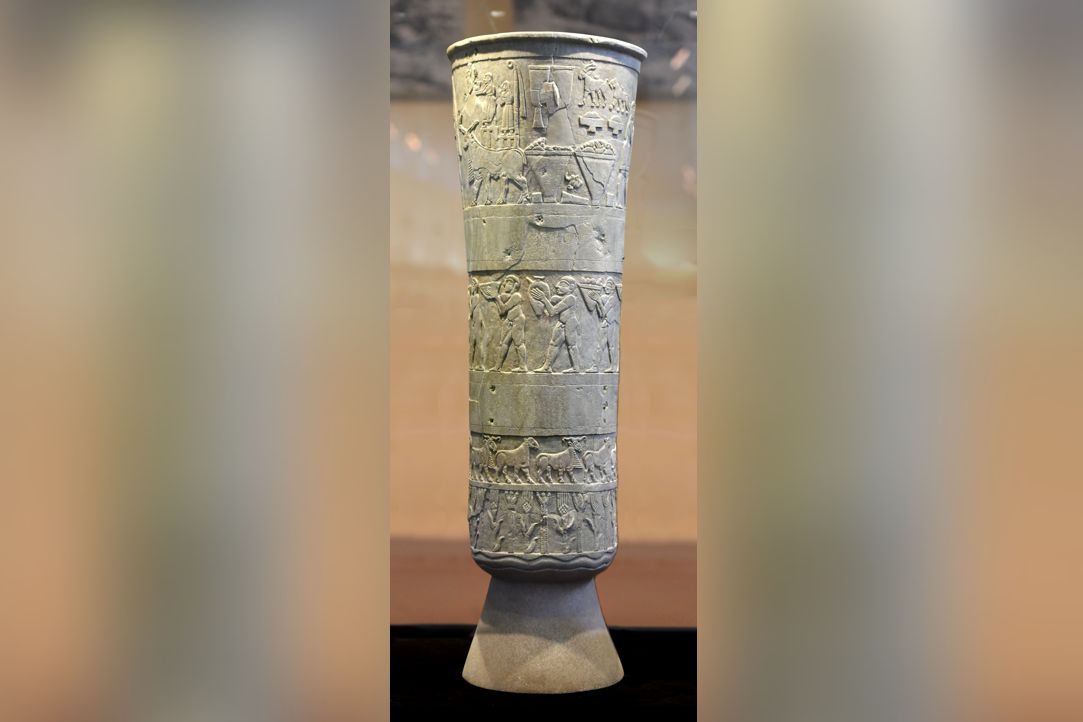 Выставка «Чистота». Экспонат №2: алебастровая ваза из храмового комплекса в Эане, около 3300 г. до н. э., Урук, Ирак