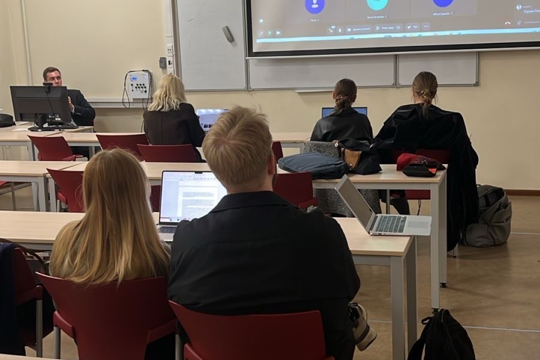 Иллюстрация к новости: Состоялся научный семинар «Развитие индустрии кибербезопасности Японии и Тайваня»